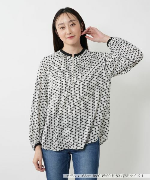 NEMIKA/ネミカ プリントブラウス【NEMIKA】 アイボリー 9(M)