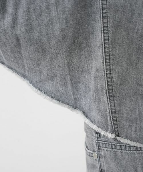 NEMIKA / ネミカ シャツ・ブラウス | クロップドデニムシャツ【UPPER HIGHTS】 | 詳細13