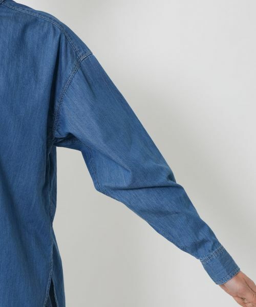 NEMIKA / ネミカ シャツ・ブラウス | バックボタンデニムシャツ【YANUK】 | 詳細9