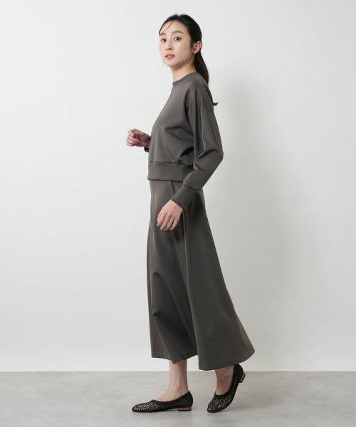 NEMIKA / ネミカ スウェット | クロップドクルーネックトップス【PUPULA】 | 詳細13