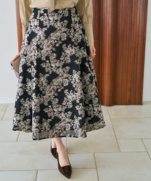 NEMIKA / ネミカ ミニ・ひざ丈スカート | ボタニカル柄ロングスカート【NEMIKA】（ブラック）