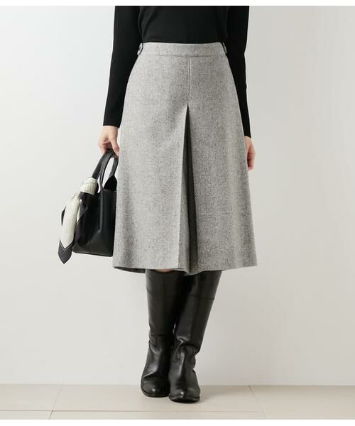 NEWYORKER / ニューヨーカー その他パンツ | ブロークンヘリンボーンツィード キュロットパンツ(ライトグレー)