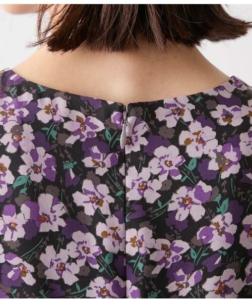 NEWYORKER / ニューヨーカー ミニ丈・ひざ丈ワンピース | ビオラフラワープリント ティアードギャザーロングワンピース | 詳細6