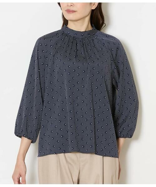 NEWYORKER / ニューヨーカー シャツ・ブラウス | ダイヤドットプリント スタンドネックギャザーブラウス | 詳細1