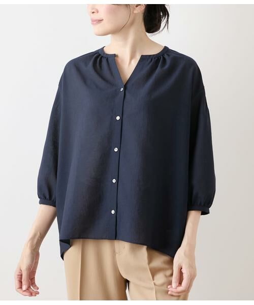 Theory スキッパーネック ブラウス オフホワイト 新品未使用タグ付き Theory スキッパーネック ブラウス オフホワイト 新品未使用タグ