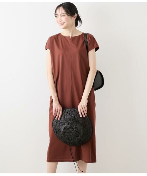 NEWYORKER L-SIZE/ニューヨーカー エルサイズ コットンポリエステルトリコット 配色ステッチワンピース ブラウン L17号 NEWYORKER L-SIZE/ニューヨーカー エルサイズ コットンポリエステルトリコット 配色ステッチワンピース ブラウン L17号