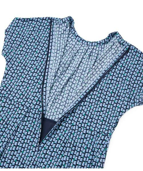 NEWYORKER L-SIZE / ニューヨーカー エルサイズ ミニ丈・ひざ丈ワンピース | ポリエステル強撚スムース 幾何学プリント フレンチスリーブワンピース | 詳細3