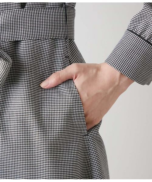 NEWYORKER L-SIZE / ニューヨーカー エルサイズ ミニ丈・ひざ丈ワンピース | ウール混ハウンドトゥース ウエスト切替えパイピングフレアワンピース | 詳細5