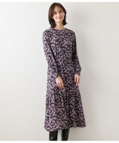 NEWYORKER L-SIZE / ニューヨーカー エルサイズ ミニ丈・ひざ丈ワンピース | ビオラフラワープリント ティアードギャザーロングワンピース