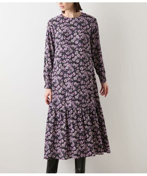 NEWYORKER L-SIZE / ニューヨーカー エルサイズ ミニ丈・ひざ丈ワンピース | ビオラフラワープリント ティアードギャザーロングワンピース | 詳細2