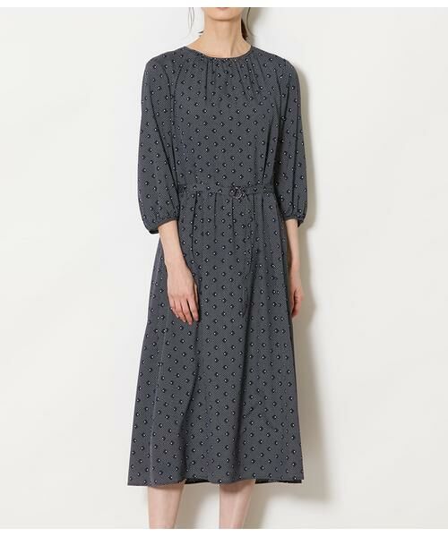 NEWYORKER L-SIZE / ニューヨーカー エルサイズ ミニ丈・ひざ丈ワンピース | ダイヤドットプリント ベルト付きギャザーワンピース | 詳細1