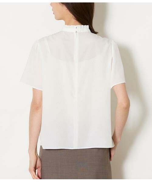 NEWYORKER L-SIZE / ニューヨーカー エルサイズ シャツ・ブラウス | ミニドットデシン スタンドフリル半袖ブラウス | 詳細2