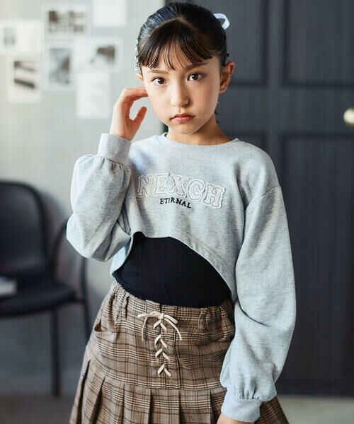 nexchic / ネクシック スウェット | レースロゴパッチトレーナー+キャミソールセット(110~150cm) | 詳細17