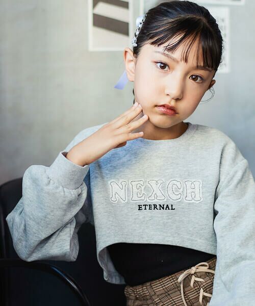 nexchic / ネクシック スウェット | レースロゴパッチトレーナー+キャミソールセット(110~150cm) | 詳細18