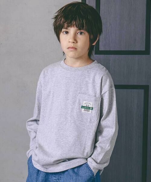 nexchic/ネクシック バッグロゴパッチ天竺&マルチボーダー長袖Tシャツ(110~150cm) グレー 130cm nexchic/ネクシック バッグロゴパッチ天竺&マルチボーダー長袖Tシャツ(110~150cm) グレー 130cm