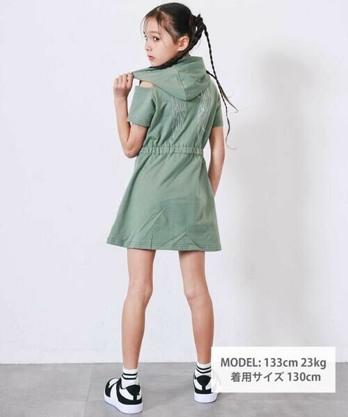 nexchic / ネクシック ミニ丈・ひざ丈ワンピース | フルジップ肩あきフードワンピース(110~150cm) | 詳細1