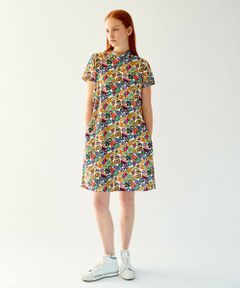 WEB限定【WOMEN】ステッカープリント モックネックワンピース