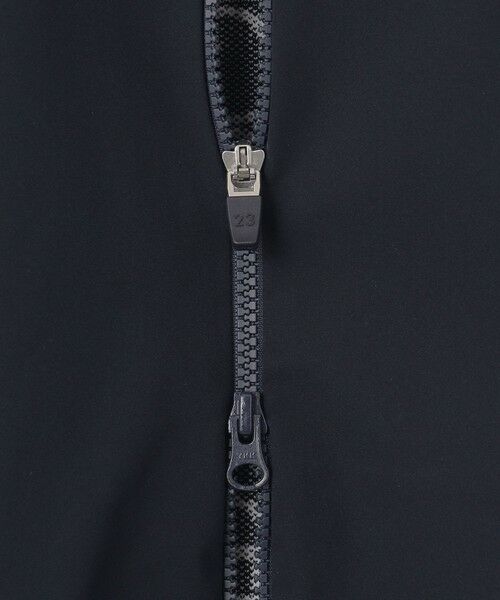 23区GOLF / ニジュウサンンクゴルフ その他アウター | 【MEN】軽くて通気性抜群のニットコンビベスト | 詳細13