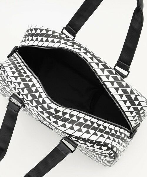 23区GOLF / ニジュウサンンクゴルフ ボストンバッグ | 【UNISEX】フラッグ総柄ボストンバッグ　シューズ収納付きの大容量　ショルダー持ちも可能 | 詳細8