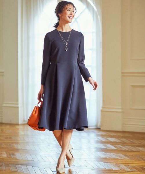 セール Very3月号掲載 Veryコラボ クラッシー タック ワンピース ミニ丈 ひざ丈ワンピース 23区 ニジュウサンク ファッション通販 タカシマヤファッションスクエア