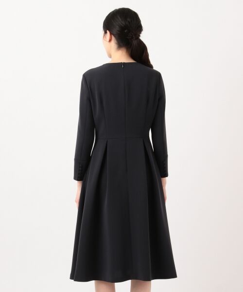 セール Very3月号掲載 Veryコラボ クラッシー タック ワンピース ミニ丈 ひざ丈ワンピース 23区 ニジュウサンク ファッション通販 タカシマヤファッションスクエア