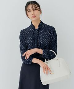 23区 / ニジュウサンク シャツ・ブラウス | 【洗える】トライアングルプリント ネックデザイン ブラウス