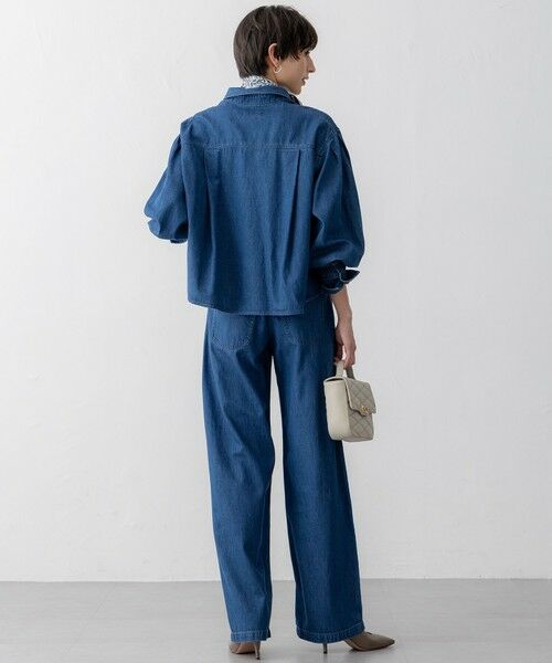 23区 / ニジュウサンク シャツ・ブラウス | 【Oggi3月号掲載/洗える】ライトダンガリー クロップド ボリュームスリーブ シャツ | 詳細16