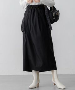 23区 / ニジュウサンク ミニ・ひざ丈スカート | 【撥水加工/洗える】ブライトタフタ ドロスト スカート