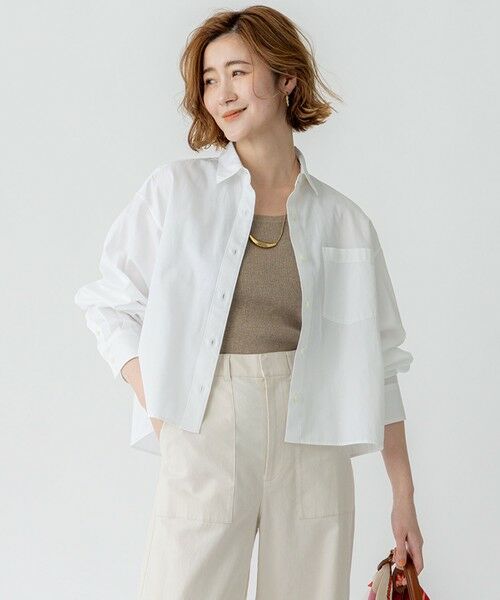 23区/ニジュウサンク 【洗える】CANCLINI クロップド テントライン シャツ ホワイト系 38 23区/ニジュウサンク 【洗える】CANCLINI クロップド テントライン シャツ ホワイト系 38