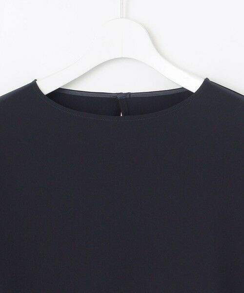 23区 / ニジュウサンク カットソー | 【吸水速乾/UVカット/接触冷感】ストレッチジョーゼット ドルマン カットソー | 詳細15