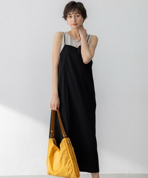 23区/ニジュウサンク 【洗える】リネンレーヨンストレッチ Iライン キャミソール ワンピース ブラック系 38 23区/ニジュウサンク 【洗える】リネンレーヨンストレッチ Iライン キャミソール ワンピース ブラック系 38