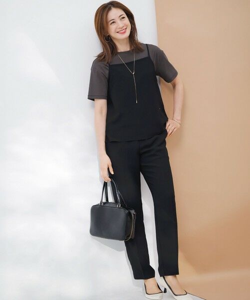 23区 / ニジュウサンク その他パンツ | 【Oggi7月号掲載/吸水速乾/接触冷感/UVカット】ストレッチジョーゼット テーパード パンツ | 詳細1