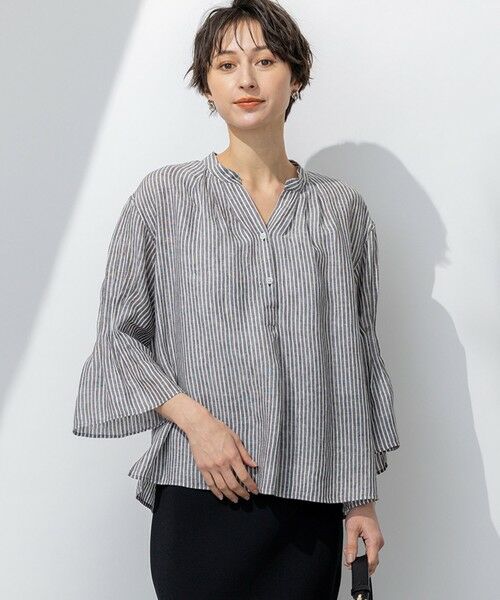 23区/ニジュウサンク 【洗える】LIBECO タックスリーブ シャツ ダークブラウンストライプ 38 23区/ニジュウサンク 【洗える】LIBECO タックスリーブ シャツ ダークブラウンストライプ 38