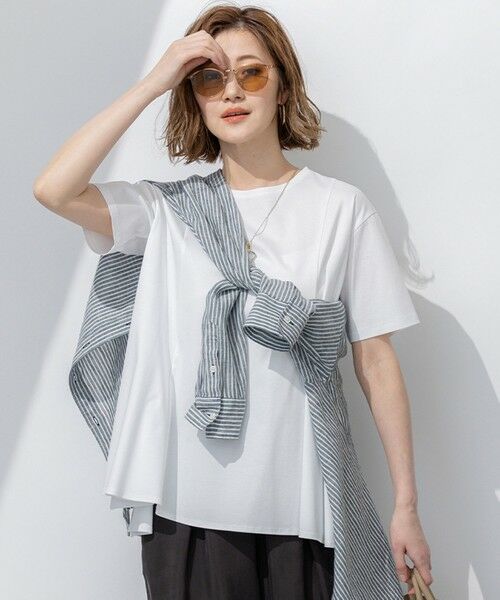 23区/ニジュウサンク 【洗える】スムースデザイン フレア Tシャツ ホワイト系 38 23区/ニジュウサンク 【洗える】スムースデザイン フレア Tシャツ ホワイト系 38