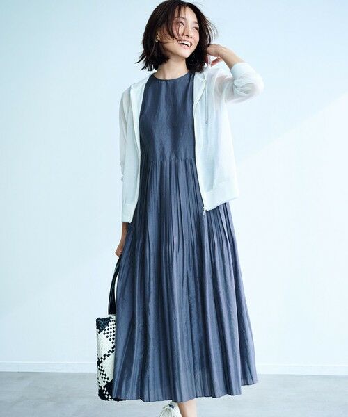 まみさん　23区　プリーツコンビ ワンピース 洗える】プリーツコンビ ワンピース （ロング・マキシ丈