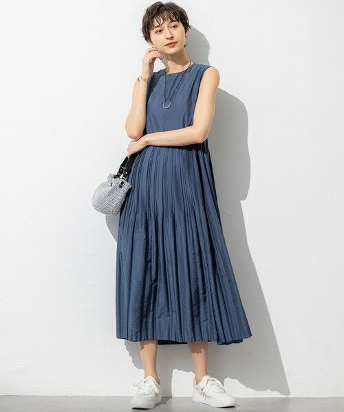 まみさん　23区　プリーツコンビ ワンピース 洗える】プリーツコンビ ワンピース （ロング・マキシ丈
