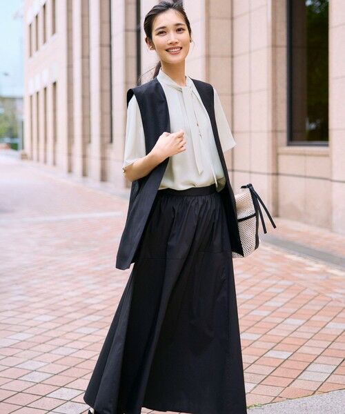 23区 / ニジュウサンク ミニ・ひざ丈スカート | 【接触冷感/撥水加工】ストレッチブロード ギャザースカート | 詳細1