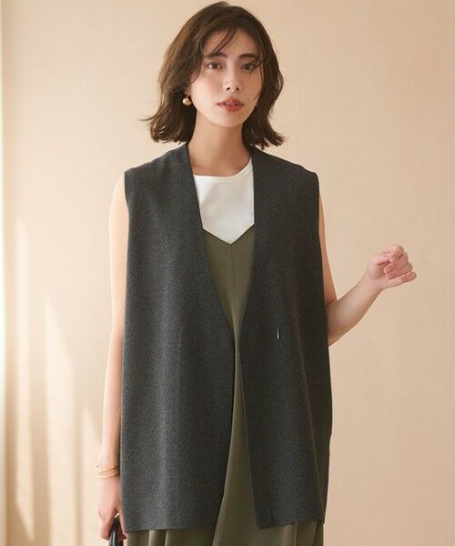 丹後ちりめん　ベスト　ジャケット　新品タグ付き CHIGNON シニヨン 2way キャミ ベスト 4554-041mk-kk 2025aw新作