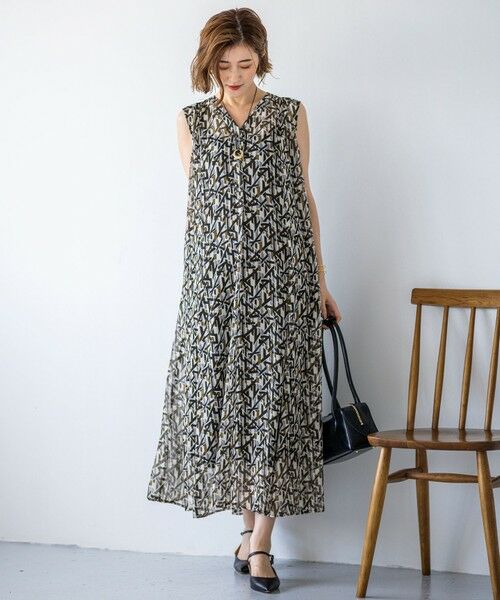 23区 / ニジュウサンク ロング・マキシ丈ワンピース | 【洗える】Ratti アブストラクトプリント ワンピース | 詳細1