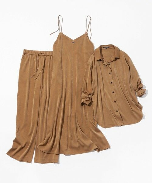 23区 / ニジュウサンク その他パンツ | 【見上愛さん着用/Oggi10月号掲載/洗える】スエーディーサテン ワイド パンツ | 詳細16