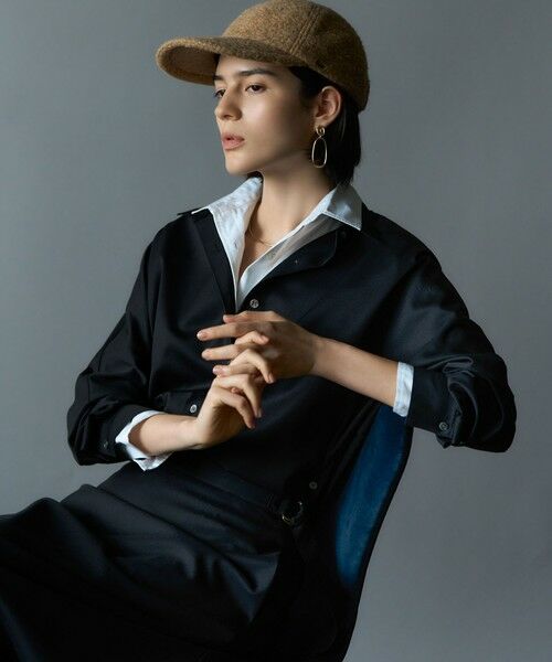 23区 / ニジュウサンク シャツ・ブラウス | 【滝沢眞規子さん着用/洗える】メリノウールサテン 2WAYドルマンスリーブシャツ | 詳細6