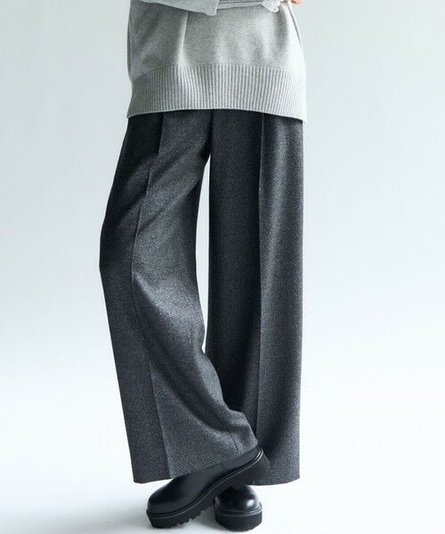23区 / ニジュウサンク その他パンツ | ラメミックスツイード タック ワイド パンツ(チャコール系)