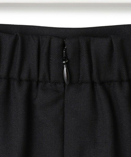 23区 / ニジュウサンク ミニ・ひざ丈スカート | 【VERY10月号掲載】メリノウールサテン スカート | 詳細10