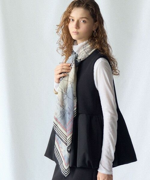 23区 / ニジュウサンク マフラー・ショール・スヌード・ストール | コットンシルク マップ柄 ストール（モノトーン）