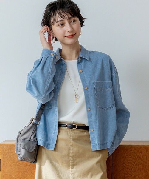 23区 / ニジュウサンク シャツ・ブラウス | ライトダンガリー デニムショートシャツ（ターコイズブルー系）