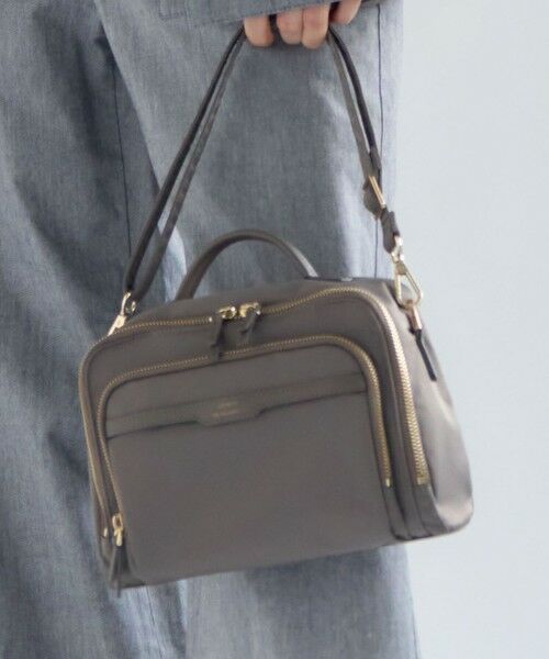 23区 / ニジュウサンク ショルダーバッグ | ナイロン 2WAY ショルダーバッグ（グレージュ系）