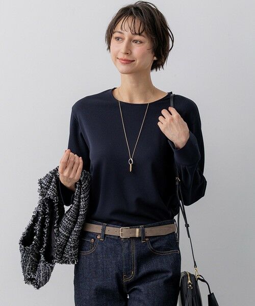 23区 / ニジュウサンク シャツ・ブラウス | バックボタン TEEブラウス（ネイビー系）