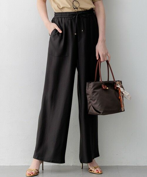 23区 / ニジュウサンク その他パンツ | 【見上愛さん着用】ブライトカルゼ ワイド パンツ（ブラック系）