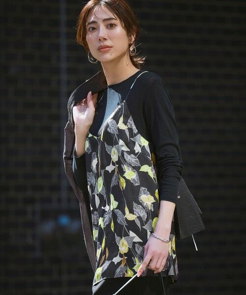 23区 / ニジュウサンク シャツ・ブラウス | カラーリリープリント キャミソールブラウス（ブラック系）