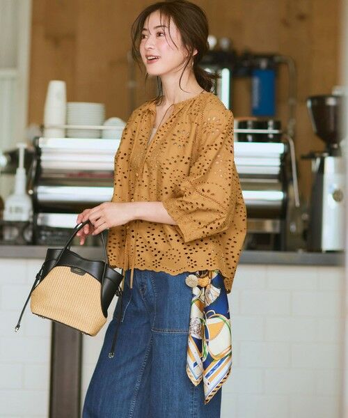 23区 / ニジュウサンク シャツ・ブラウス | 【見上愛さん着用】カットワークエンブロイダリー 2WAYブラウス | 詳細8